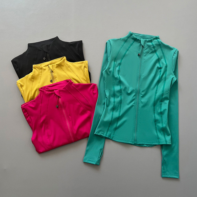 Running Gear - جاكيت رياضي نسائي بأكمام طويلة وسحاب