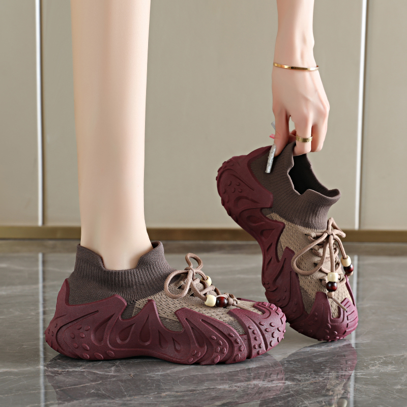 أحذية رياضية صيفية جديدة رائجة - مراجعة Running Gear For Women وسعره