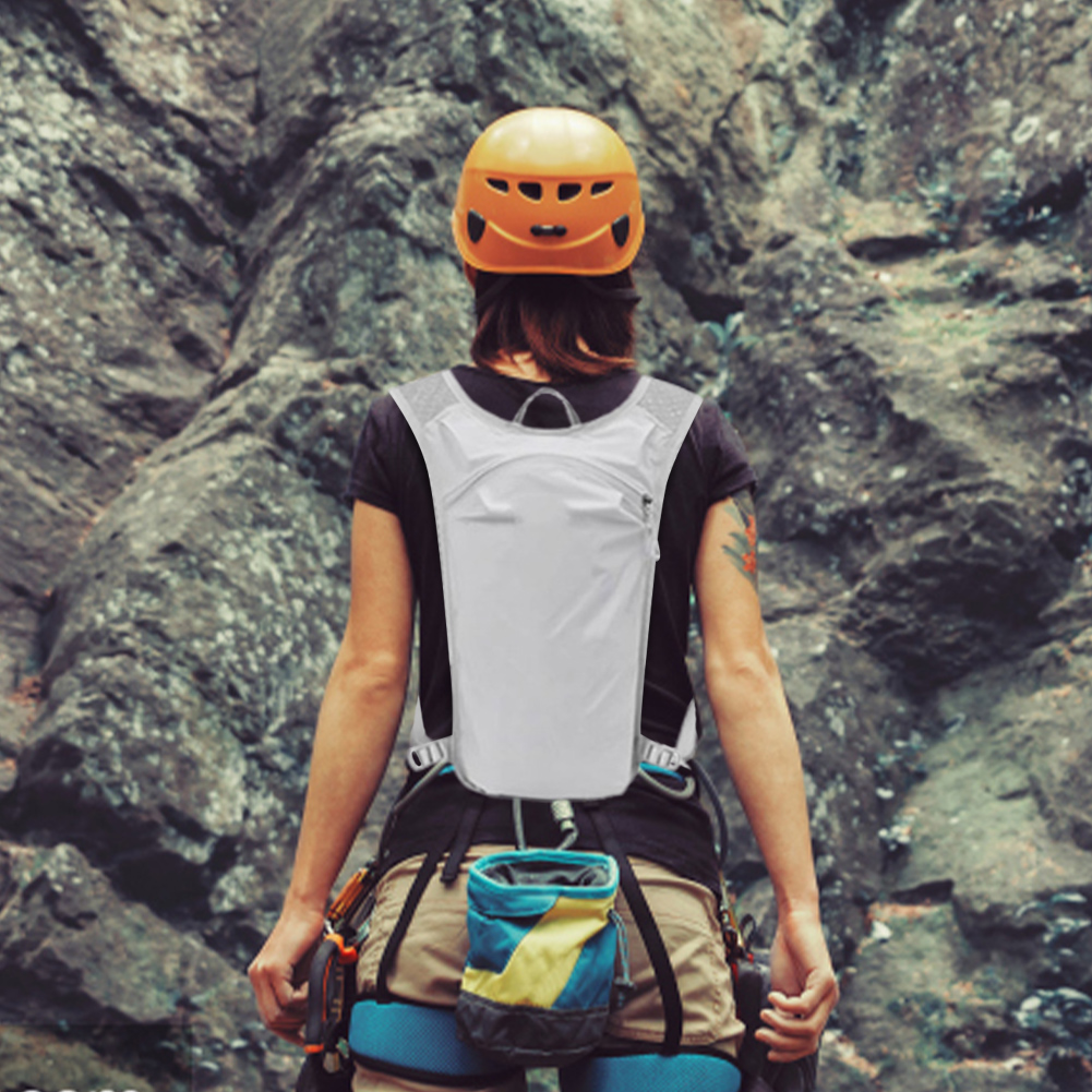 النساء الرجال تشغيل سترة الترط - مراجعة Running Gear Trail وسعره